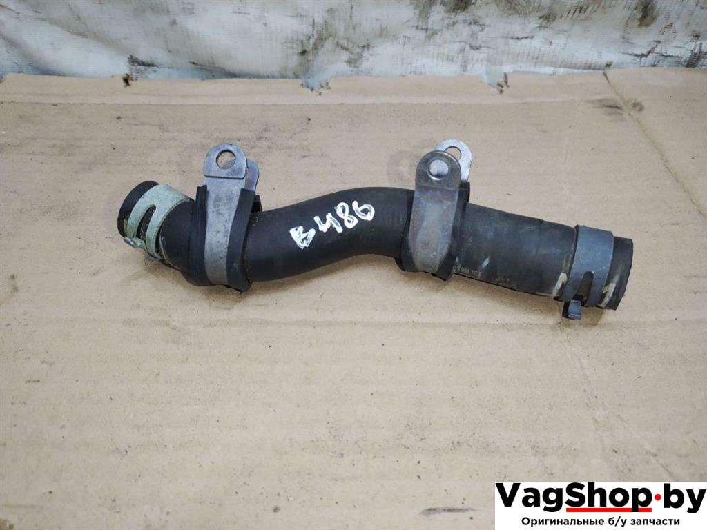 патрубок (трубопровод, шланг) Porsche Cayenne 958 2012, 3.6 л., FSI, M 55.02, бензин, АКПП, черный, внедорожник 5 дв., полный привод, 7P0815984 - фото №1