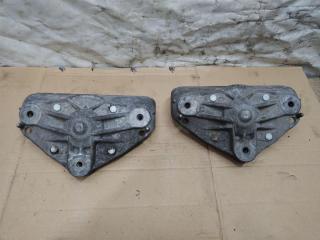 опора амортизатора верхняя (чашка) Volkswagen Touareg 1 поколение [рестайлинг] 2009, 3.0 л., TDi, BKS, дизель, АКПП, серый, внедорожник 5 дв., полный привод, 7L0412391B