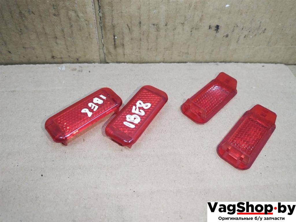 катафот Audi A4 B8/8K 2011, 2.7 л., TDi, CGK, дизель, МКПП, белый, седан, передний привод, 8P0947412 - фото №1