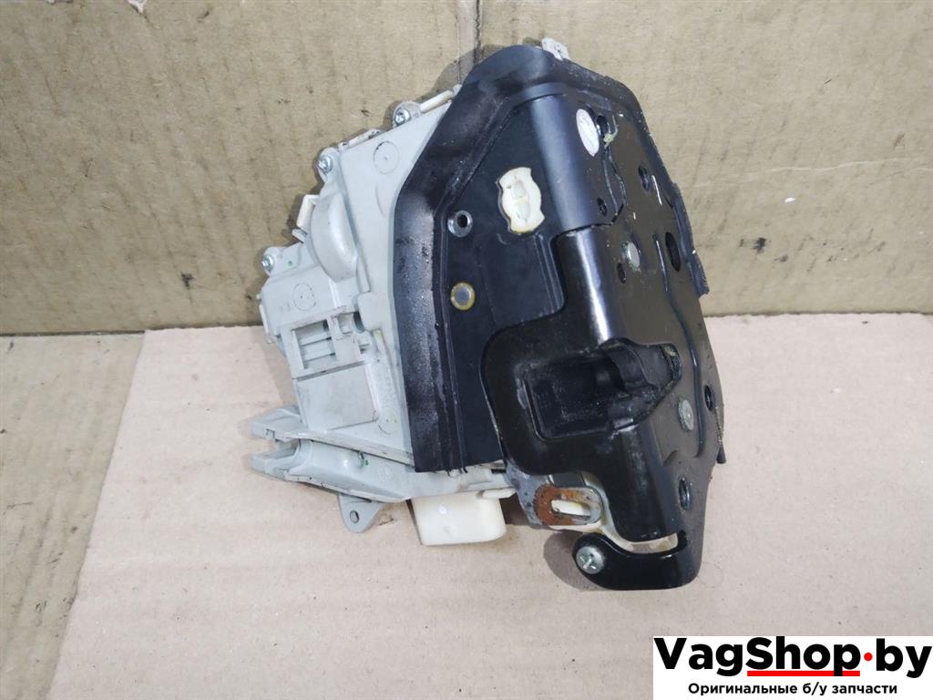 замок двери передней правой Audi A4 B8/8K 2011, 2.7 л., TDi, CGK, дизель, МКПП, белый, седан, передний привод, 8J1837016C - фото №1