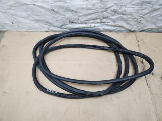 уплотнитель двери Porsche Cayenne 958 2012, 3.6 л., FSI, M 55.02, бензин, АКПП, черный, внедорожник 5 дв., полный привод, 7P0867365B