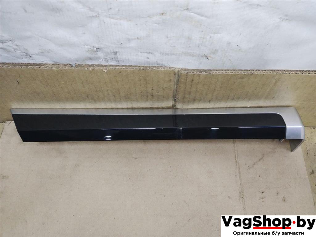 накладка двери (крышки) багажника Porsche Cayenne 958 2012, 3.6 л., FSI, M 55.02, бензин, АКПП, черный, внедорожник 5 дв., полный привод, 7P5867420F6BB - фото №1