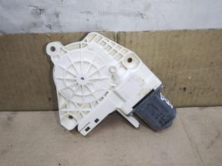 моторчик стеклоподъемника задний левый Porsche Cayenne 958 2012, 3.6 л., FSI, M 55.02, бензин, АКПП, черный, внедорожник 5 дв., полный привод, 8K0959812A