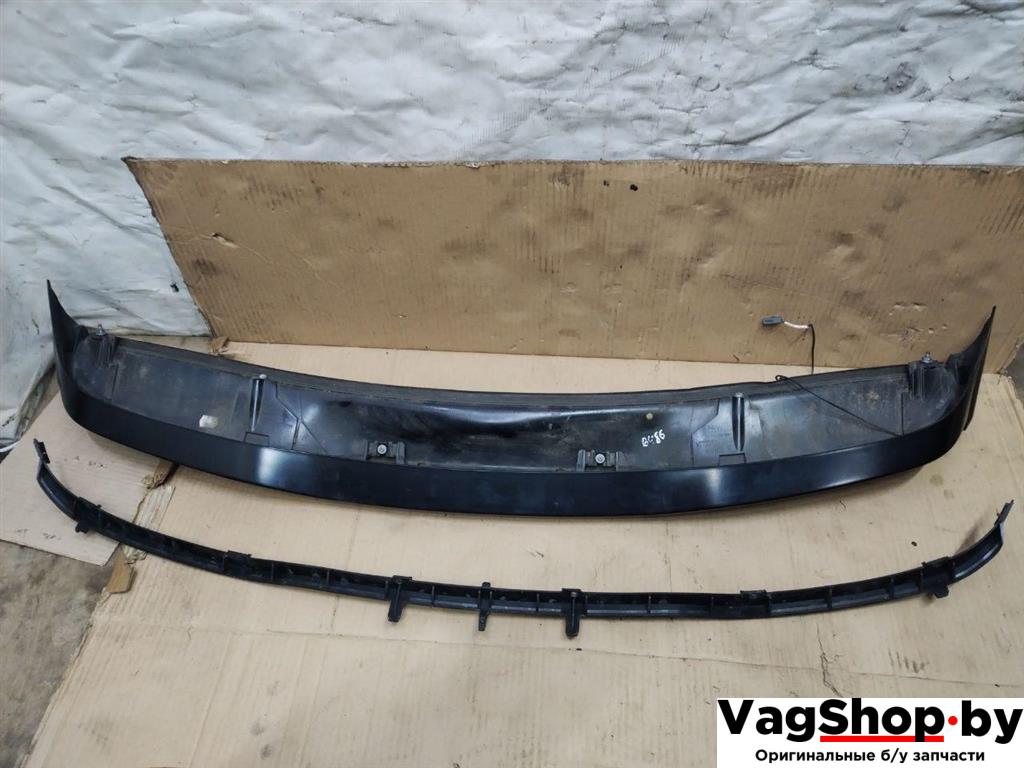 спойлер Porsche Cayenne 958 2012, 3.6 л., FSI, M 55.02, бензин, АКПП, черный, внедорожник 5 дв., полный привод, 7P5827934E - фото №1