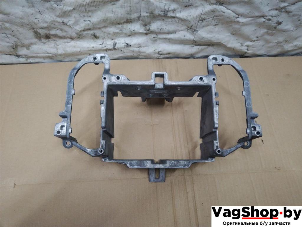 рамка под магнитолу Porsche Cayenne 958 2012, 3.6 л., FSI, M 55.02, бензин, АКПП, черный, внедорожник 5 дв., полный привод, 7P5857083 - фото №1
