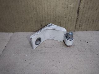 петля двери Volkswagen Transporter T5 2005, 2.5 л., TDi, AXD, дизель, МКПП, белый, передний привод, 7H0831402B