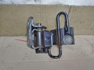 петля двери Audi A8 D3/4E [рестайлинг] 2007, 3.0 л., TDi, ASB, дизель, АКПП, серый, седан, полный привод, 4E0831412C