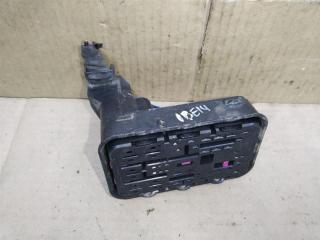 блок предохранителей Volkswagen Caddy 3 поколение [рестайлинг] 2011, 2.0 л., TDi, CFH, дизель, МКПП, белый, минивэн, передний привод, 1K0937700B