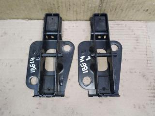 кронштейн (крепление) Volkswagen Caddy 3 поколение [рестайлинг] 2011, 2.0 л., TDi, CFH, дизель, МКПП, белый, минивэн, передний привод, 2K5883285