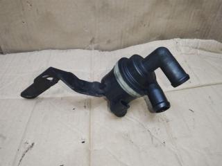 насос антифриза дополнительный Volkswagen Caddy 3 поколение [рестайлинг] 2011, 2.0 л., TDi, CFH, дизель, МКПП, белый, минивэн, передний привод, 5N0965561A