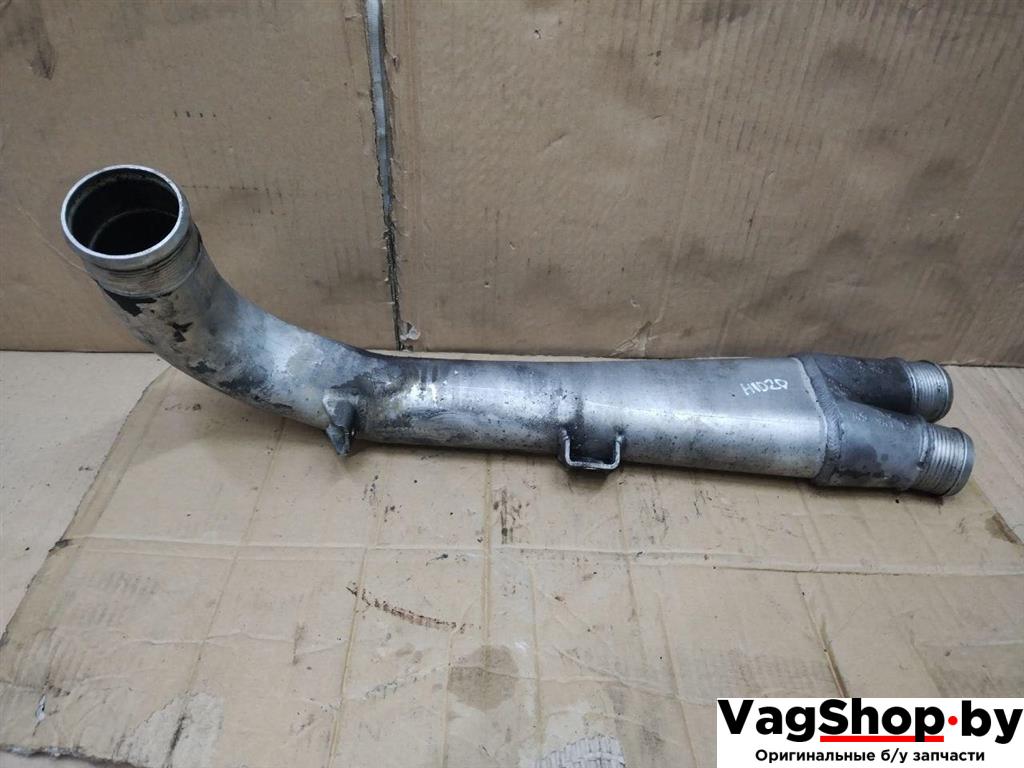 патрубок интеркулера Audi Q7 4L 2006, 3.0 л., TDi, BUG, дизель, АКПП, серебро, внедорожник 5 дв., полный привод, 7L6145941F - фото №1