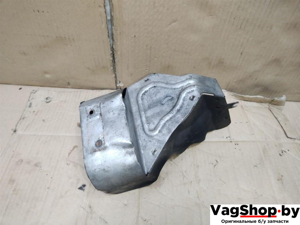 Кожух турбины Audi Q7 4L 2006, 3.0 л., TDi, BUG, дизель, АКПП, серебро, внедорожник 5 дв., полный привод, 059145325AA - фото №1