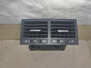 дефлектор обдува салона Volkswagen Touareg 1 поколение [рестайлинг] 2008, 2.5 л., TDi, BPE, дизель, АКПП, серый, внедорожник 5 дв., полный привод, 7L6819203