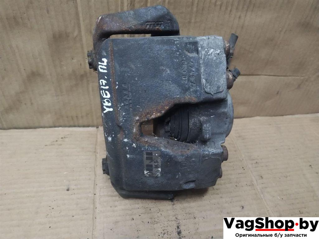 суппорт передний левый Audi A4 B8/8K 2011, 2.7 л., TDi, CGK, дизель, МКПП, белый, седан, передний привод - фото №1