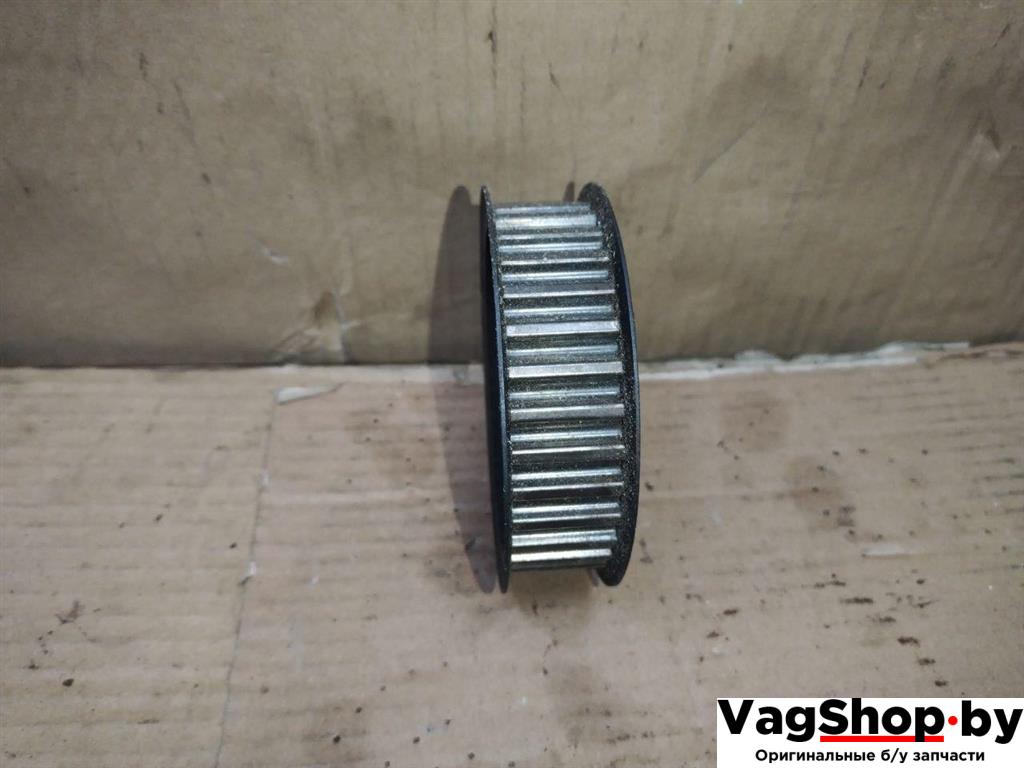 шкив распредвала Audi A4 B8/8K 2011, 2.7 л., TDi, CGK, дизель, МКПП, белый, седан, передний привод, 059109105G - фото №1