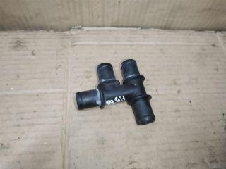 фланец (тройник) системы охлаждения Audi A8 D3/4E [рестайлинг] 2007, 3.0 л., TDi, ASB, дизель, АКПП, серый, седан, полный привод, 2D0121243