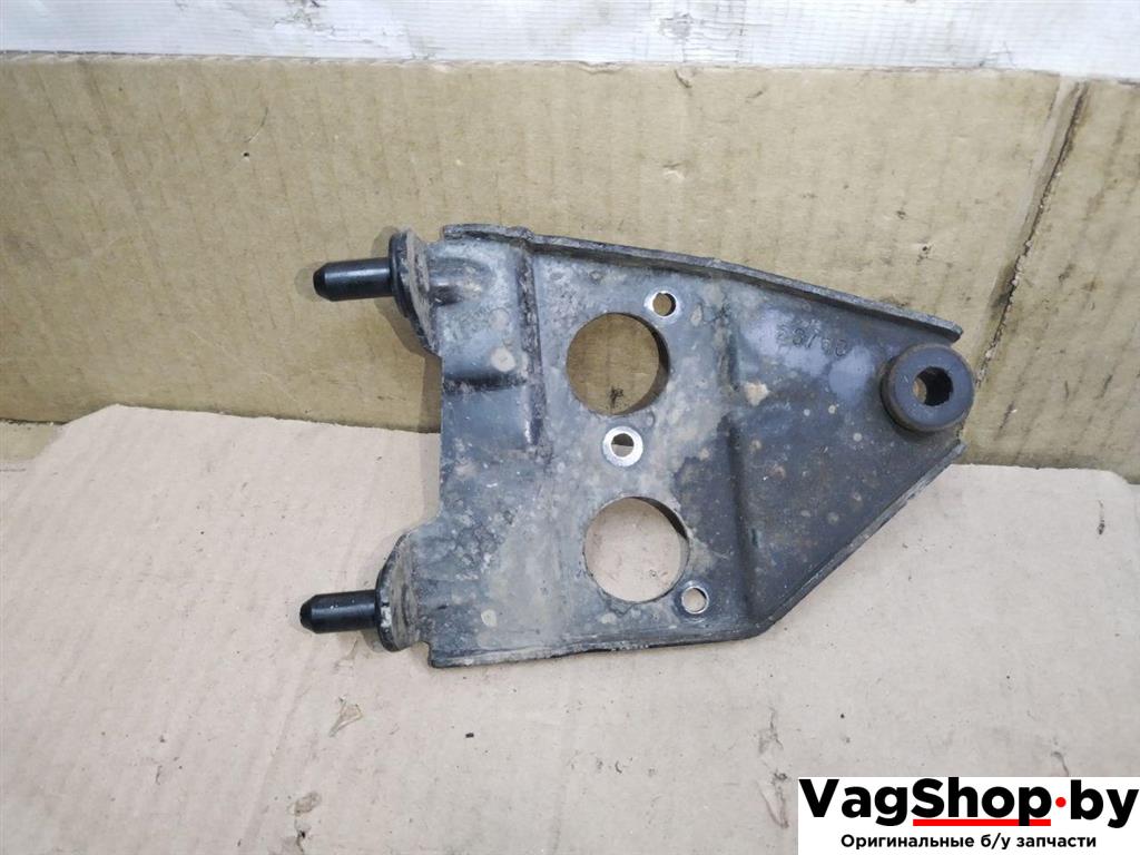 Крепление блока ABS Volkswagen Golf Plus 2 поколение 2010, 1.6 л., TDi, CAY, дизель, МКПП, черный, хетчбэк 5 дв., передний привод, 1K0614235D - фото №1