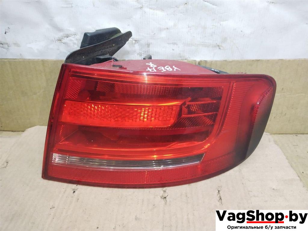 фонарь задний правый Audi A4 B8/8K 2011, 2.7 л., TDi, CGK, дизель, МКПП, белый, седан, передний привод, 8K5945096D - фото №1