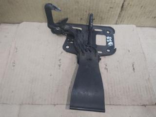 захватный крюк капота Audi A4 B8/8K 2011, 2.7 л., TDi, CGK, дизель, МКПП, белый, седан, передний привод, 8T0823480