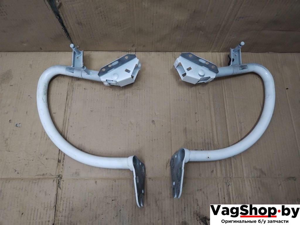 петля крышки багажника Audi A4 B8/8K 2011, 2.7 л., TDi, CGK, дизель, МКПП, белый, седан, передний привод, 8K5827301J, 8K5827302J - фото №1