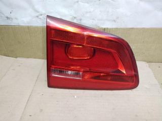 фонарь крышки багажника левый Volkswagen Touran 2 2013, 1.6 л., TDi, CAY, дизель, МКПП, черный, минивэн, передний привод