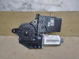 моторчик стеклоподъемника задний левый Volkswagen Touran 2 2013, 1.6 л., TDi, CAY, дизель, МКПП, черный, минивэн, передний привод, 5K0959703A, 5K0959795