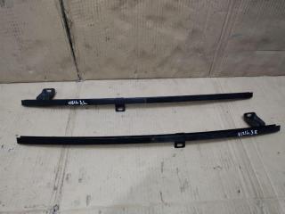 направляющая стекла Volkswagen Golf Plus 2 поколение 2010, 1.6 л., TDi, CAY, дизель, МКПП, черный, хетчбэк 5 дв., передний привод, 5M0839407, 5M0839408