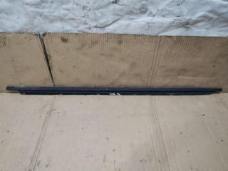 уплотнитель двери Volkswagen Golf Plus 2 поколение 2010, 1.6 л., TDi, CAY, дизель, МКПП, черный, хетчбэк 5 дв., передний привод, 5M0837477