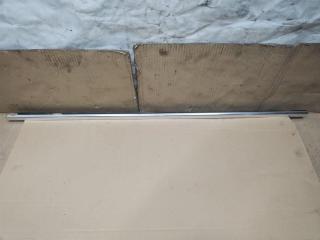 уплотнитель Volkswagen Touareg 1 поколение [рестайлинг] 2008, 2.5 л., TDi, BPE, дизель, АКПП, серый, внедорожник 5 дв., полный привод