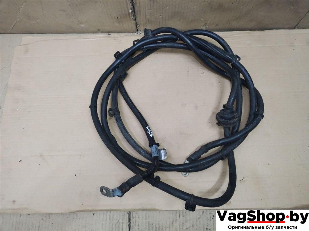 плюсовой провод аккумулятора Audi Q5 8R 2009, 2.0 л., TFSI, CDN, бензин, АКПП, черный, внедорожник 5 дв., полный привод, 8R0971225A - фото №1