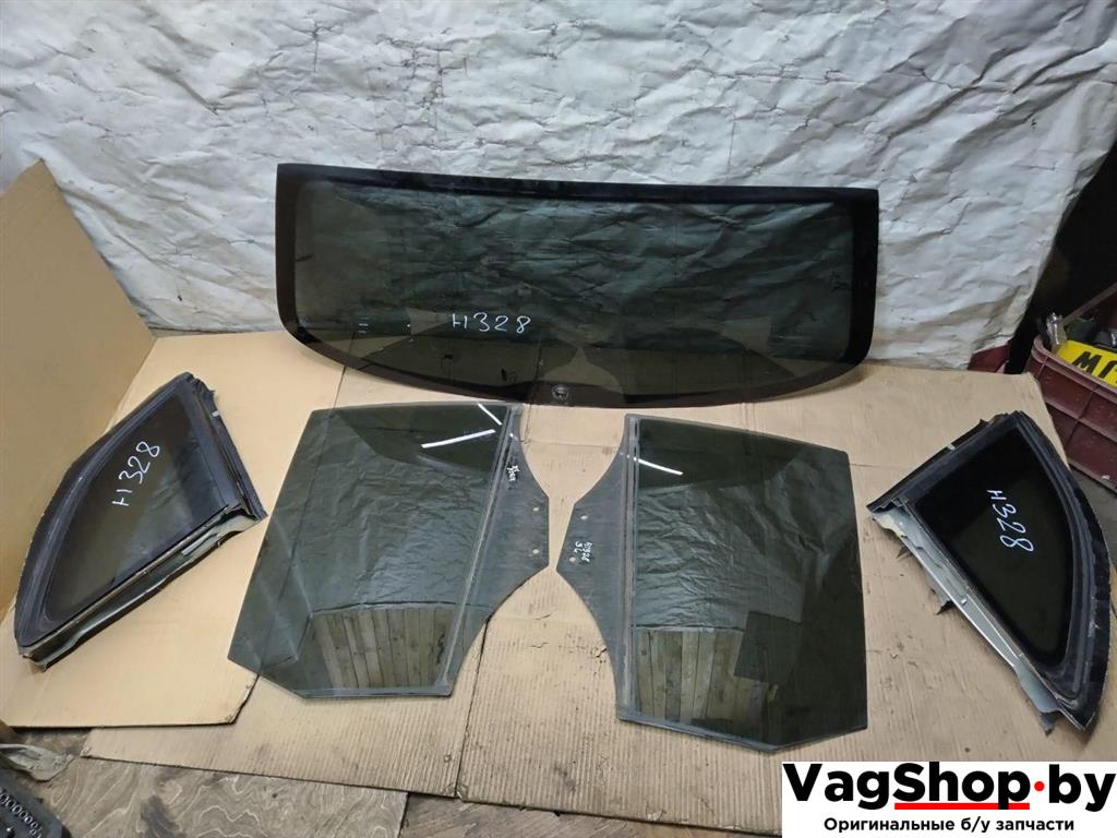 комплект задних стекол Audi Q5 8R 2009, 2.0 л., TFSI, CDN, бензин, АКПП, черный, внедорожник 5 дв., полный привод - фото №1