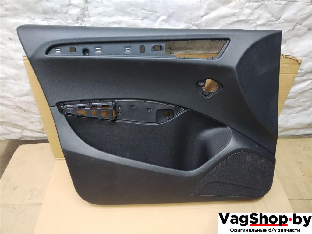 обшивка двери передняя левая Audi Q5 8R 2009, 2.0 л., TFSI, CDN, бензин, АКПП, черный, внедорожник 5 дв., полный привод - фото №1