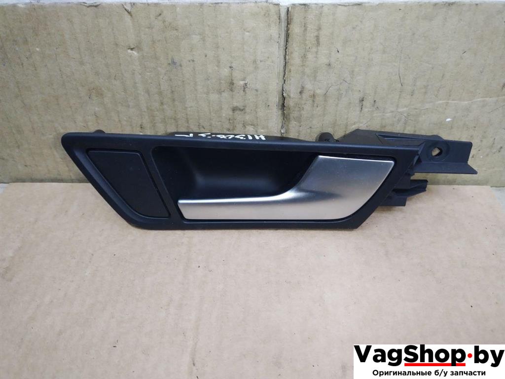 ручка внутренняя задняя правая Audi Q5 8R 2009, 2.0 л., TFSI, CDN, бензин, АКПП, черный, внедорожник 5 дв., полный привод, 8R0839020 - фото №1