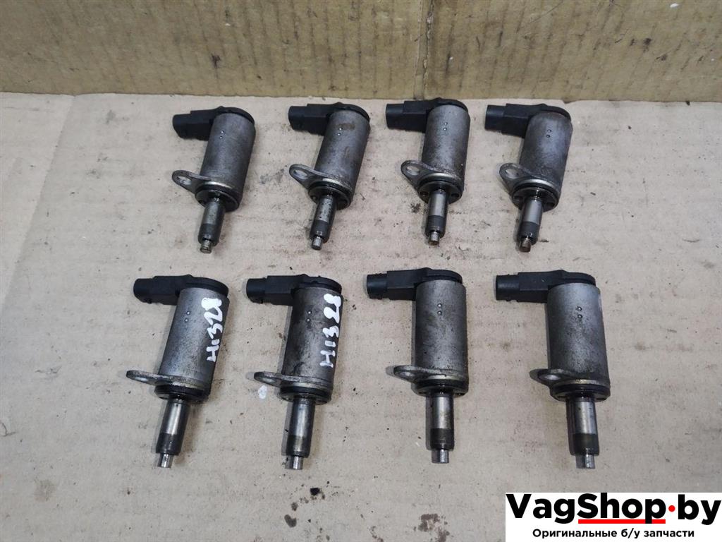 Клапан фазорегулятора Audi Q5 8R 2009, 2.0 л., TFSI, CDN, бензин, АКПП, черный, внедорожник 5 дв., полный привод, 06H103697A - фото №1