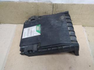 крышка блока предохранителей Volkswagen Touran 2 2013, 1.6 л., TDi, CAY, дизель, МКПП, черный, минивэн, передний привод, 1K0937132F