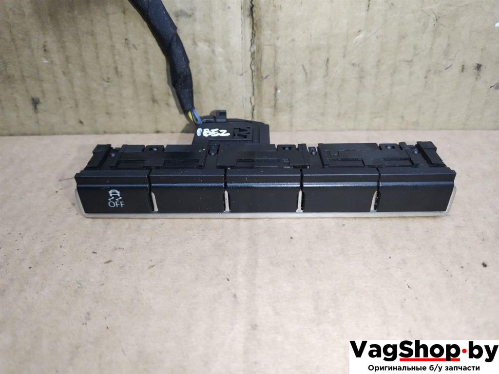 Кнопка антипробуксовочной системы (ABS/ESP) Volkswagen Touran 2 2013, 1.6 л., TDi, CAY, дизель, МКПП, черный, минивэн, передний привод, 5N1927132AF - фото №1