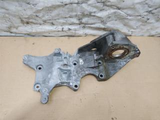 кронштейн двигателя Volkswagen Touran 2 2013, 1.6 л., TDi, CAY, дизель, МКПП, черный, минивэн, передний привод, 03L903143Q