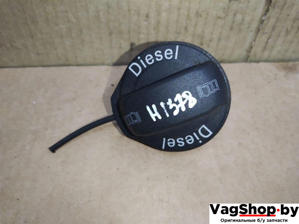 пробка топливного бака Audi A6 4G/C7 2012, 2.0 л., TDi, CGL, дизель, АКПП, серый, универсал, передний привод, 3C0201553K - фото №1