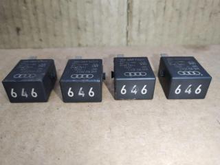 реле (прочие) Audi A6 4G/C7 2012, 2.0 л., TDi, CGL, дизель, АКПП, серый, универсал, передний привод, 646, 4H0951253C