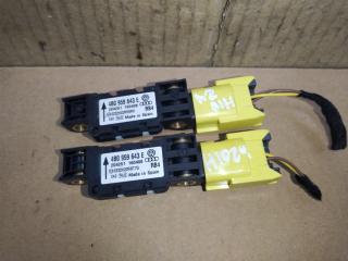 датчик удара Volkswagen Touareg 1 поколение [рестайлинг] 2008, 3.0 л., TDi, CAS, дизель, АКПП, черный, внедорожник 5 дв., полный привод, 4B0959643E