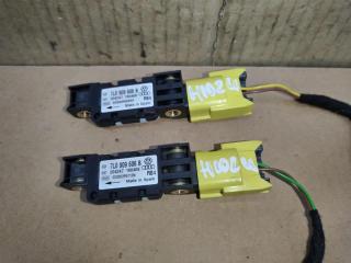 датчик удара Volkswagen Touareg 1 поколение [рестайлинг] 2008, 3.0 л., TDi, CAS, дизель, АКПП, черный, внедорожник 5 дв., полный привод, 7L0909606B