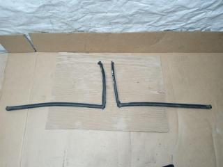 уплотнитель Volkswagen Touareg 1 поколение [рестайлинг] 2008, 3.0 л., TDi, BKS, дизель, АКПП, серый, внедорожник 5 дв., полный привод, 7L0839761D, 7L0839762D