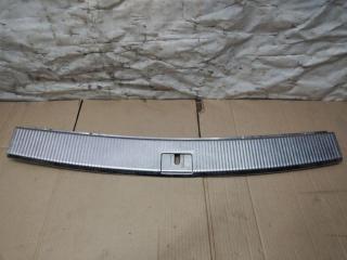 накладка внутренняя на заднюю панель кузова Volkswagen Touareg 1 поколение [рестайлинг] 2008, 3.0 л., TDi, CAS, дизель, АКПП, черный, внедорожник 5 дв., полный привод