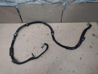 плюсовой провод аккумулятора Volkswagen Touareg 1 поколение [рестайлинг] 2008, 3.0 л., TDi, CAS, дизель, АКПП, черный, внедорожник 5 дв., полный привод, 7L6971228C