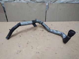 патрубок (трубопровод, шланг) Volkswagen Touareg 1 поколение [рестайлинг] 2008, 3.0 л., TDi, CAS, дизель, АКПП, черный, внедорожник 5 дв., полный привод, 3B0122291B, 7L6122109E