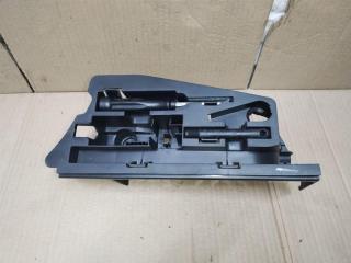 ящик под инструменты / набор инструментов Audi A6 Allroad Quattro C6 [рестайлинг] 2010, 3.0 л., TDi, CDY, дизель, АКПП, серебро, универсал, полный привод, 4F5012111A