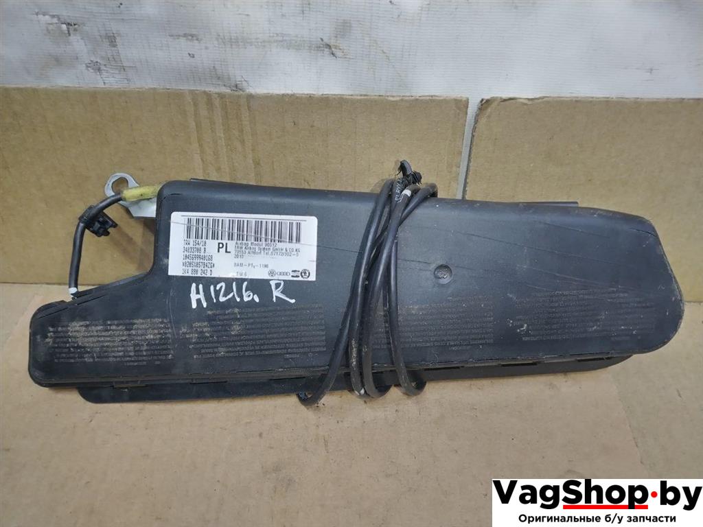 подушка безопасности сиденья Volkswagen Golf Plus 2 поколение 2010, 1.6 л., TDi, CAY, дизель, МКПП, черный, хетчбэк 5 дв., передний привод, 1K4880242D - фото №1