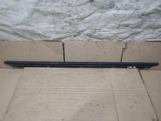 уплотнитель Volkswagen Golf Plus 2 поколение 2010, 1.6 л., TDi, CAY, дизель, МКПП, черный, хетчбэк 5 дв., передний привод, 5M0839478