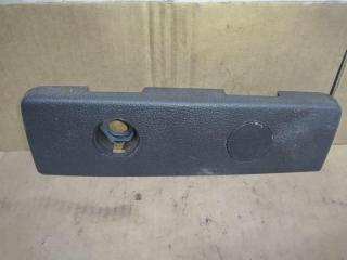 накладка декоративная Volkswagen Golf Plus 2 поколение 2010, 1.6 л., TDi, CAY, дизель, МКПП, черный, хетчбэк 5 дв., передний привод, 5M0885074D, 5M0885749A