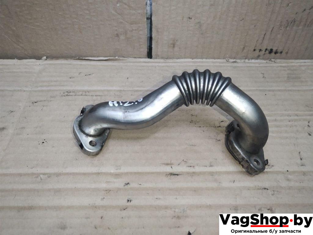 трубка системы рециркуляции EGR Volkswagen Golf Plus 2 поколение 2010, 1.6 л., TDi, CAY, дизель, МКПП, черный, хетчбэк 5 дв., передний привод, 03L131521Q - фото №1